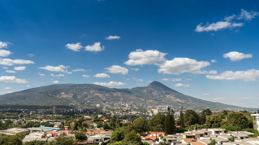 El Salvador: Impressive Colonial Architecture and Beautiful Beaches