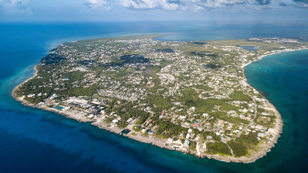 Cayman Islands：Home to One of the World’s Most Bountiful Underwater Landscapes