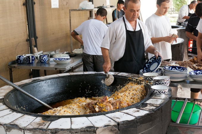 delicious food of tashkent uzbekistan