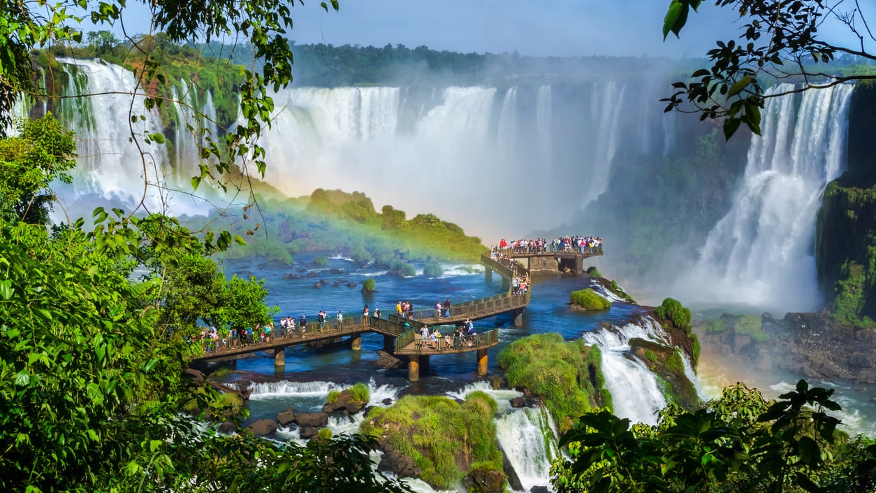 Mesmerizing vistas await you at Foz do Iguaçu