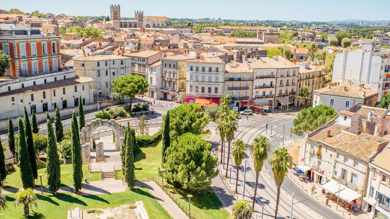 Montpellier : The Historic Medieval Center and Paradise to Stroll