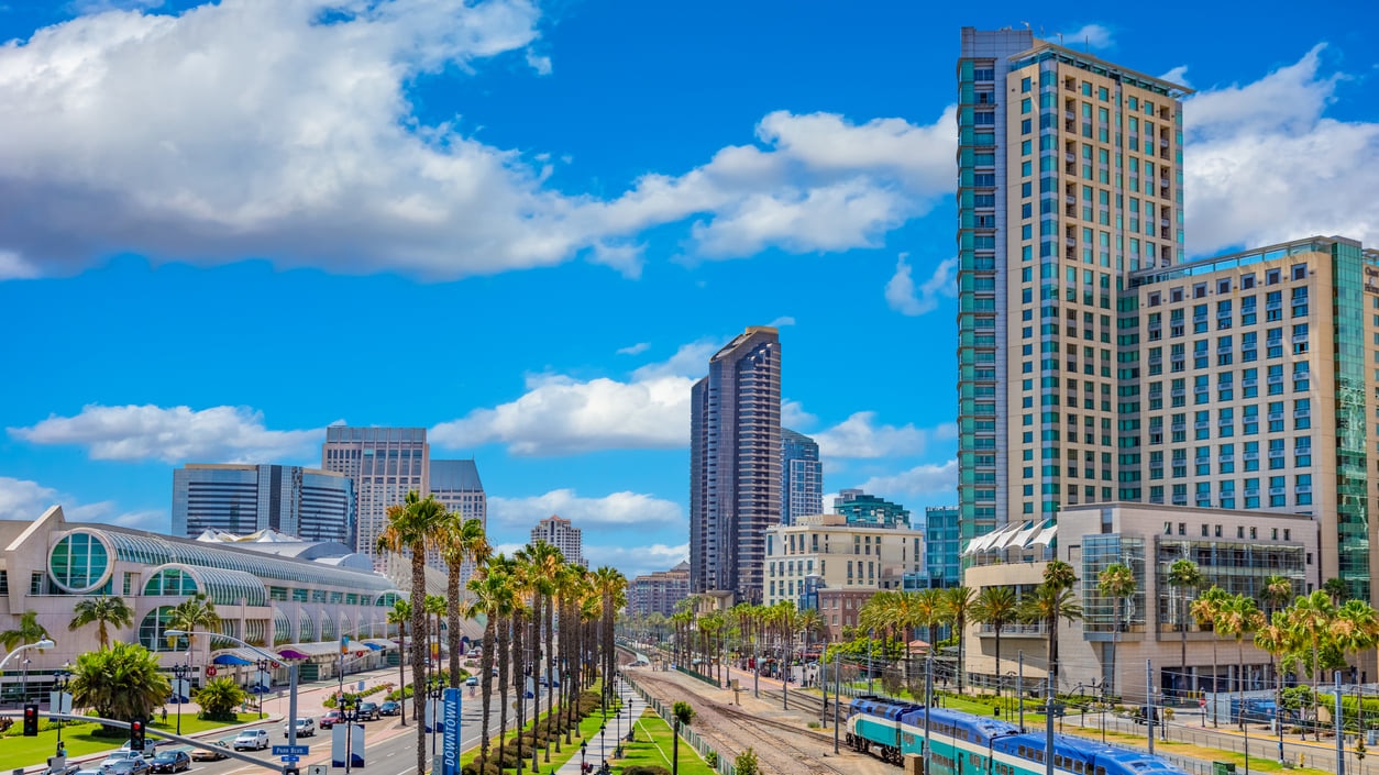 San Diego : Laid Back City with Breezy Confidence and Sunny Countenance in California’s Pacific Coast