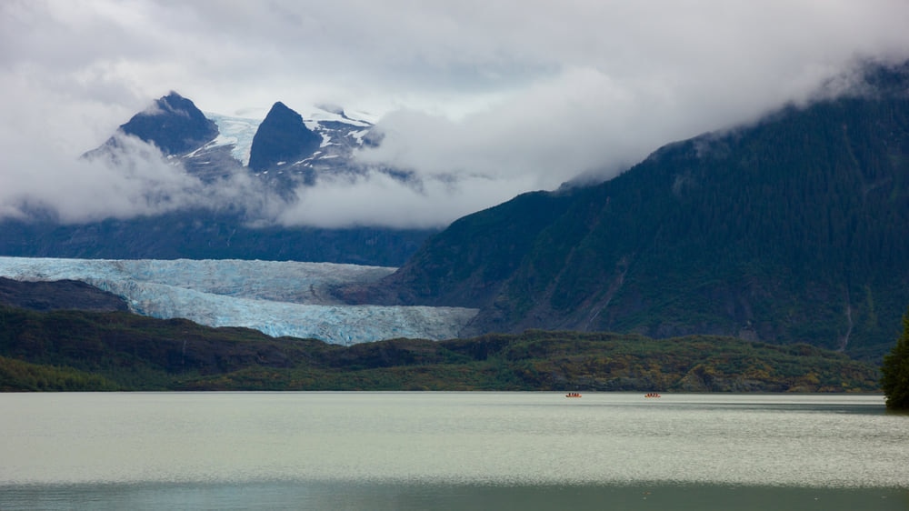 Gustavus(Alaska)：The Land of Glacial Seas which Was once a Strawberry Point lying on the Out Wash Plain