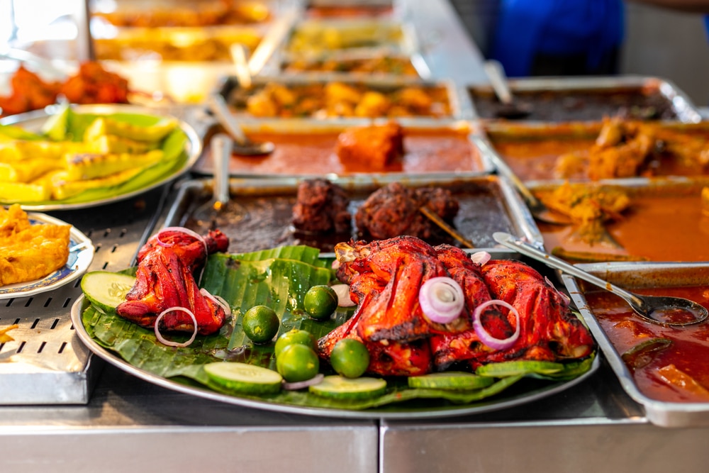 Southeast Asia’s Street Food Paradise: 6 Things You Have to Eat in