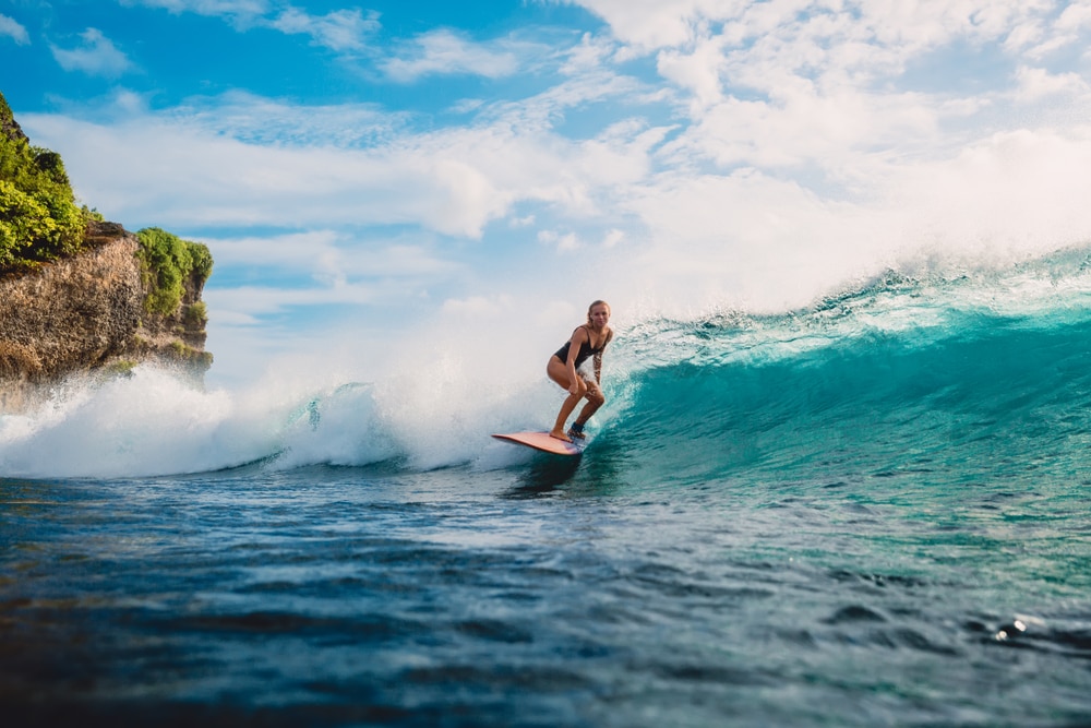 Catch a Wave at These Amazing Surfing Spots Around Tokyo