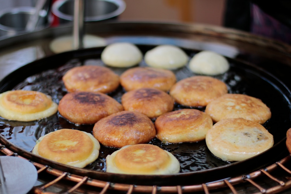 8 Korean Street Foods You Need to Eat in Seoul