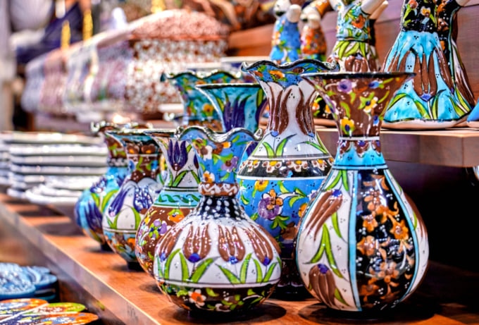 Colorful pottery on sale at the Grand Bazaar in Istanbul