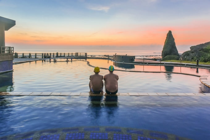 Green Island Zhaori Hot Springs