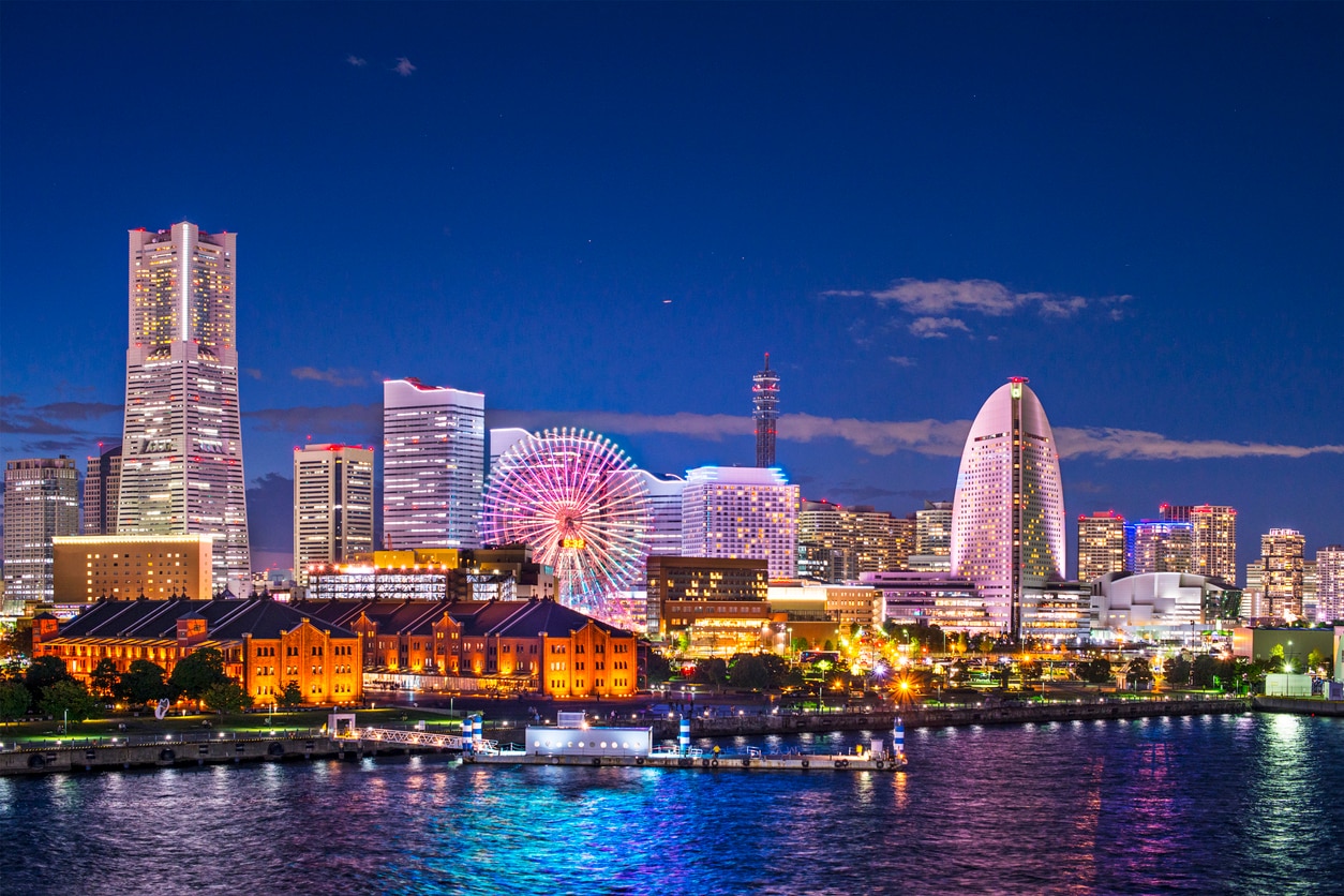 New cable car across yokohama skyline with incredible views to open