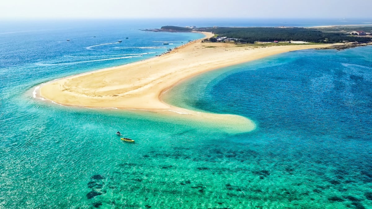The 9 Best Beaches to Visit in Taiwan