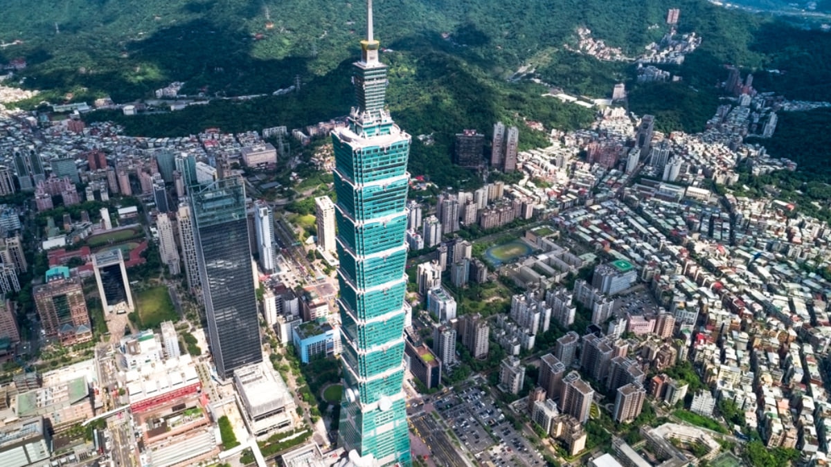 The Ultimate Things to Do in and around Taipei 101
