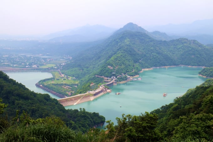 Shihmen Reservoir in Taoyuan Taiwan