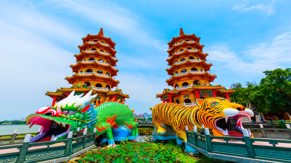 27 Recommended Tourist Spots in Kaohsiung, Taiwan’s Second Largest City!