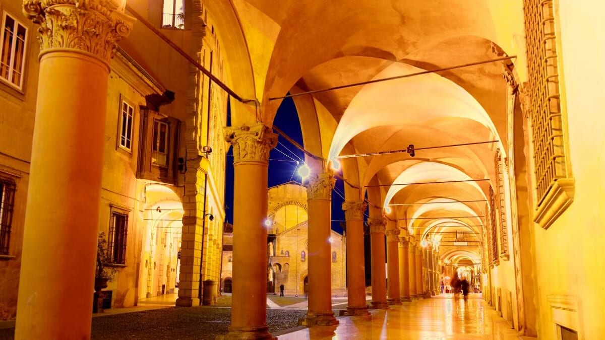 18 recommended sightseeing spots in Bologna, Italy | Enjoy art, history and fine cuisine