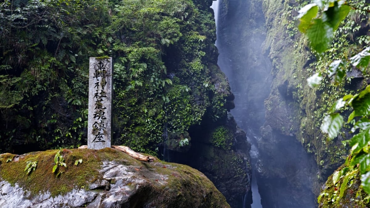 How to Explore Tokushima’s Hidden Power Spot – Todoroki Falls