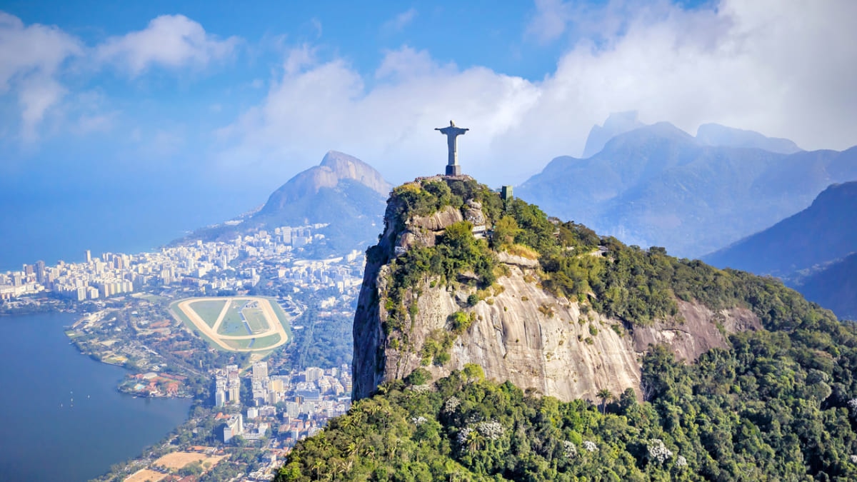 Inspiring Tourist Spots in Brazil | Top 11 Places you’ll want to Visit even if it’s Halfway around the World