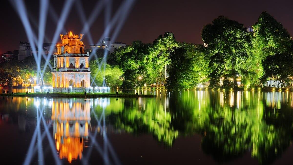 Hoan Kiem Lake | Visit Hanoi’s tourist spot where the legendary turtle rests.