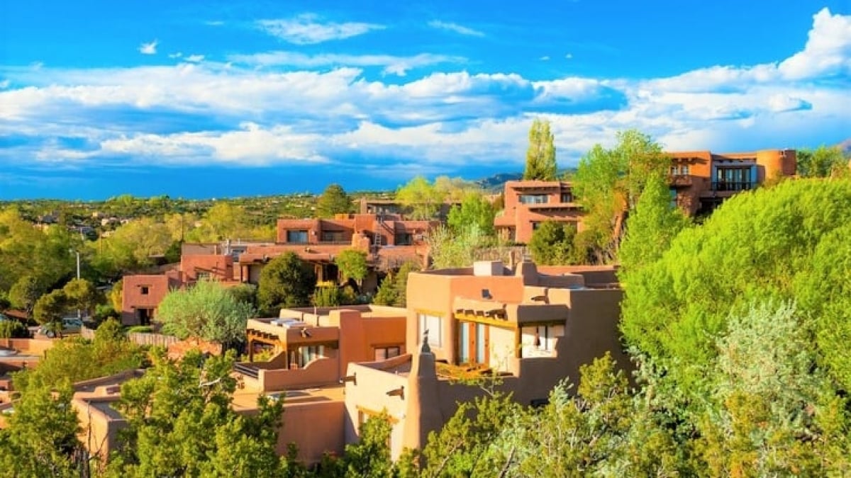 Enjoy the cute townscape and American history! Recommended spots in Santa Fe