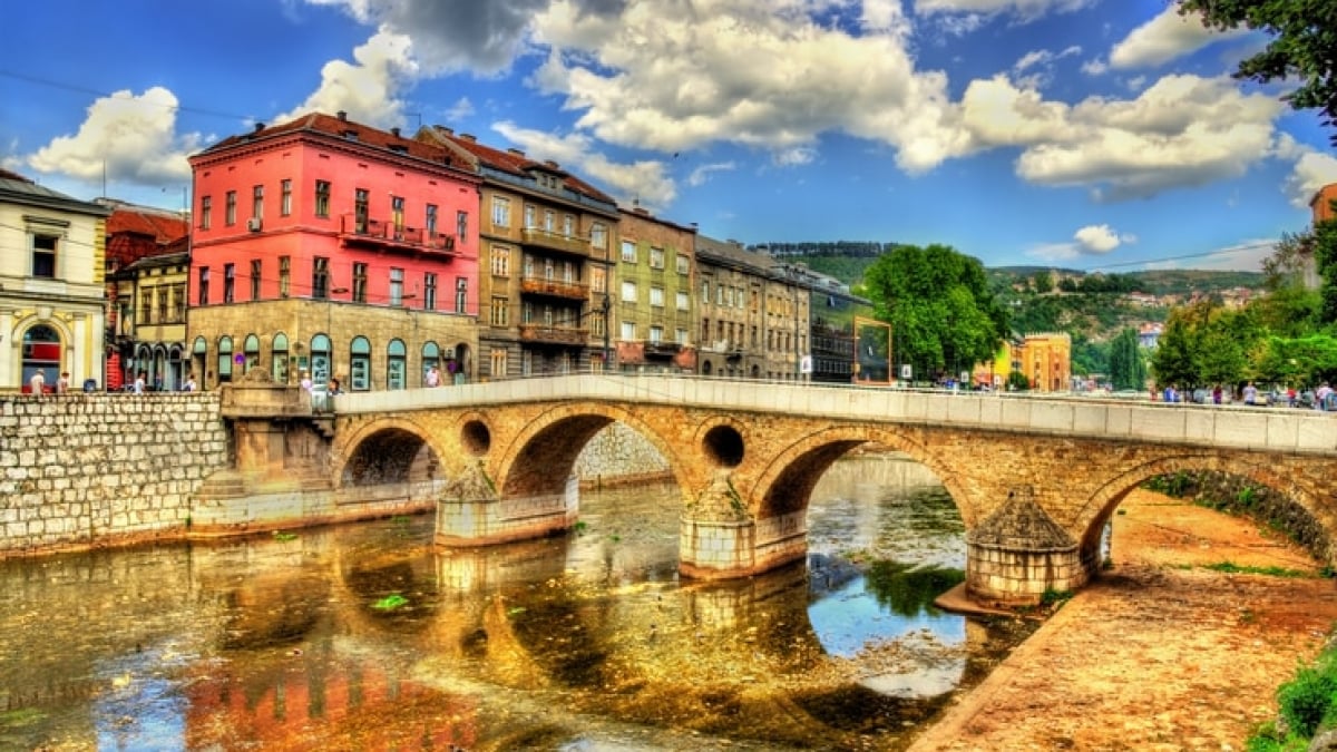 8 Must-Visit Tourist Spots in Sarajevo: Explore a City Where Cultures Intertwine