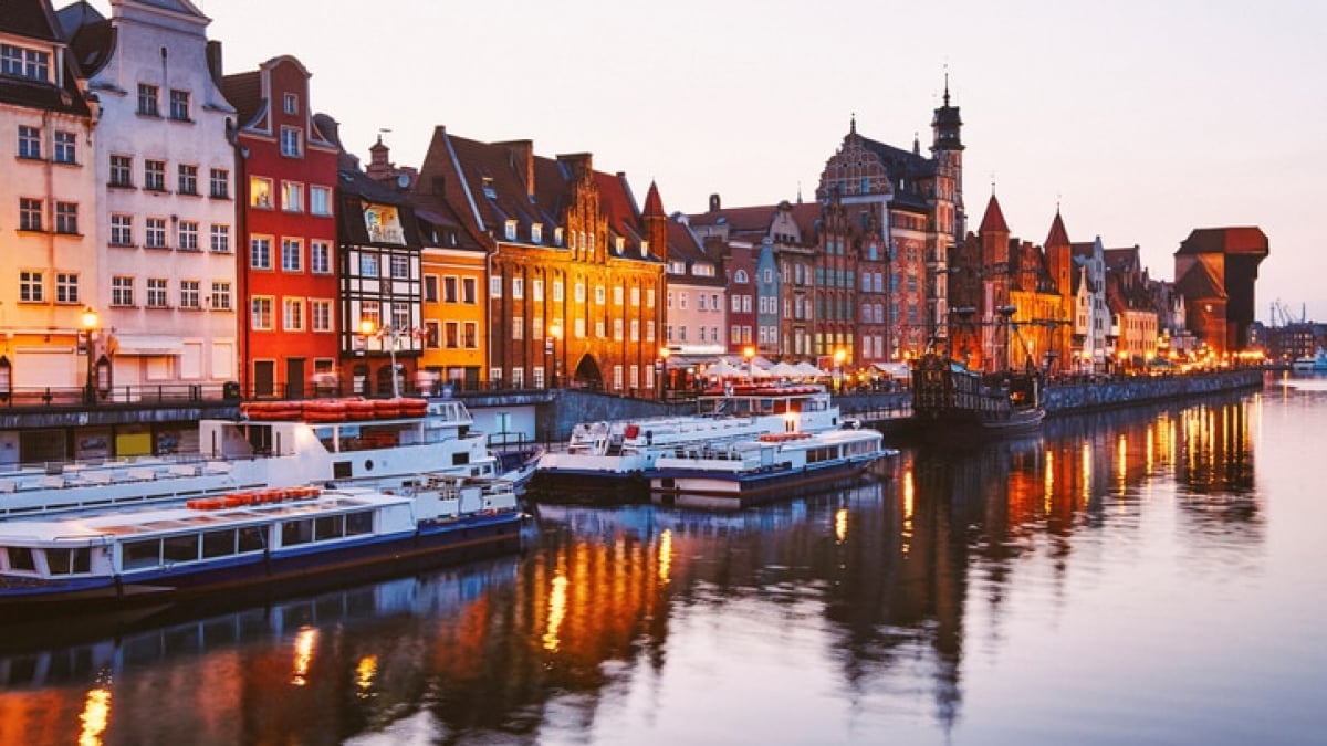 20 Recommended Tourist Spots in Gdańsk, Poland | Historic Port Town