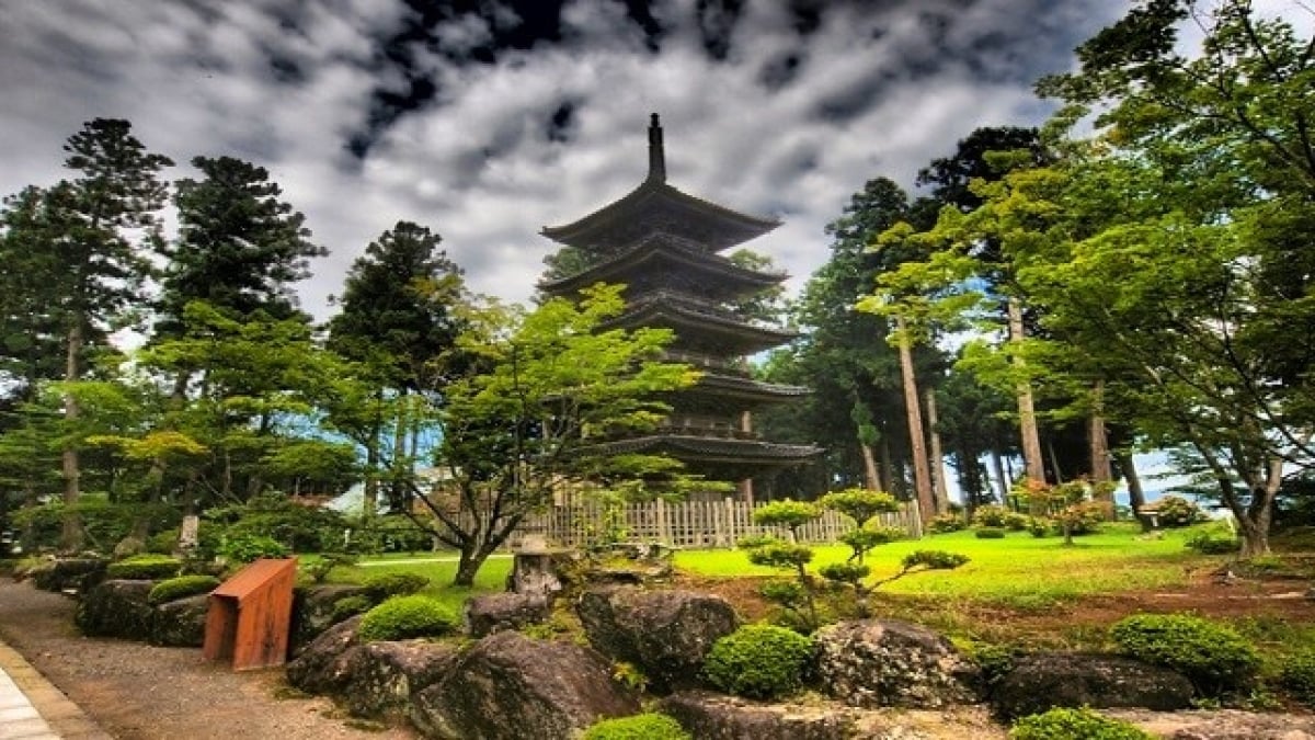 15 Must-Visit Historical Spots for Your Niigata Trip