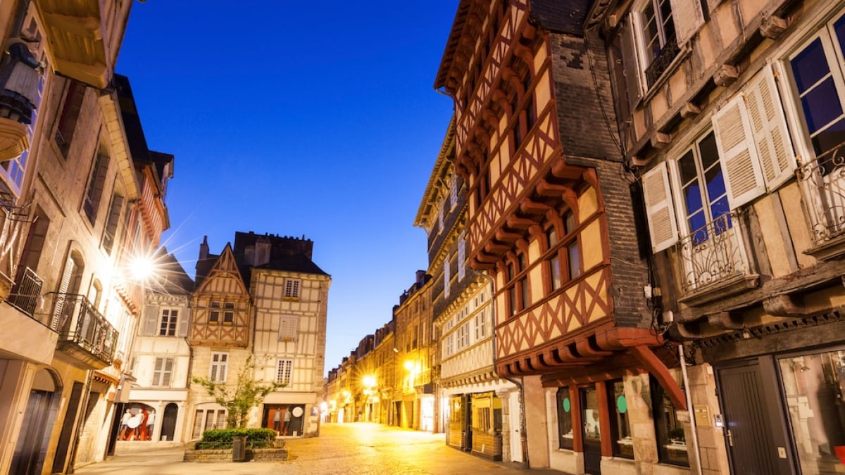 Explore Rennes: The Central City of Brittany and Its Top 10 Must-See Attractions