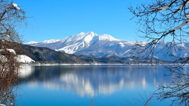 22 recommended sightseeing spots around Lake Tazawa in Akita