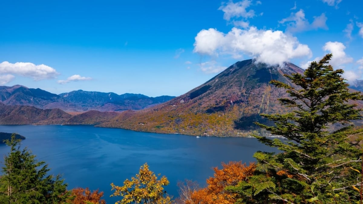 15 must-see sightseeing spots around Lake Chuzenji in Tochigi! Enjoy one of the highest lakes in Japan