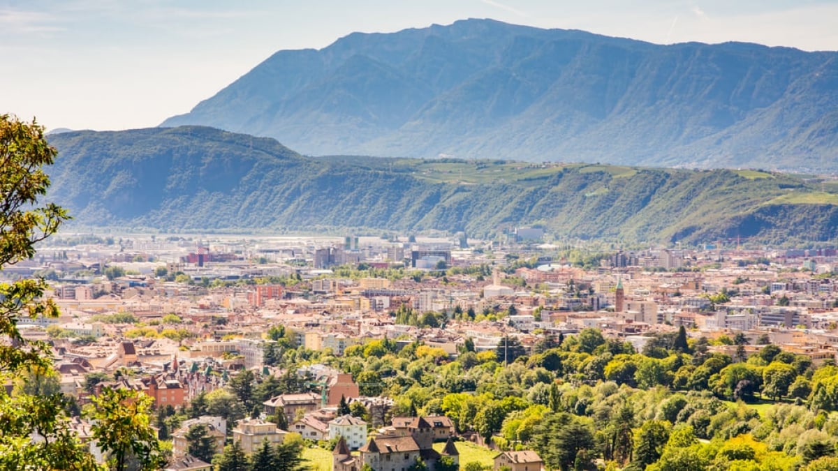 The Gateway to the UNESCO World Heritage Dolomites! 5 Must-See Tourist Spots in the Beautiful Town of Bolzano