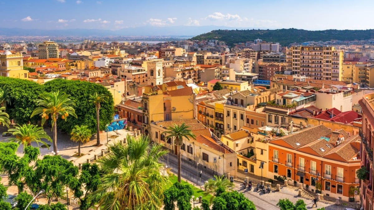 A Retro-Style Port Town! 6 Must-Visit Attractions in Cagliari, Italy