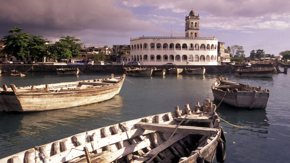 6 Must-Visit Tourist Spots in the Tranquil Country of Comoros