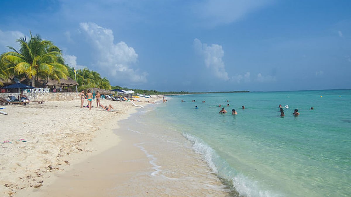 4 Popular Tourist Spots in Cozumel, Mexico, Famous for Diving