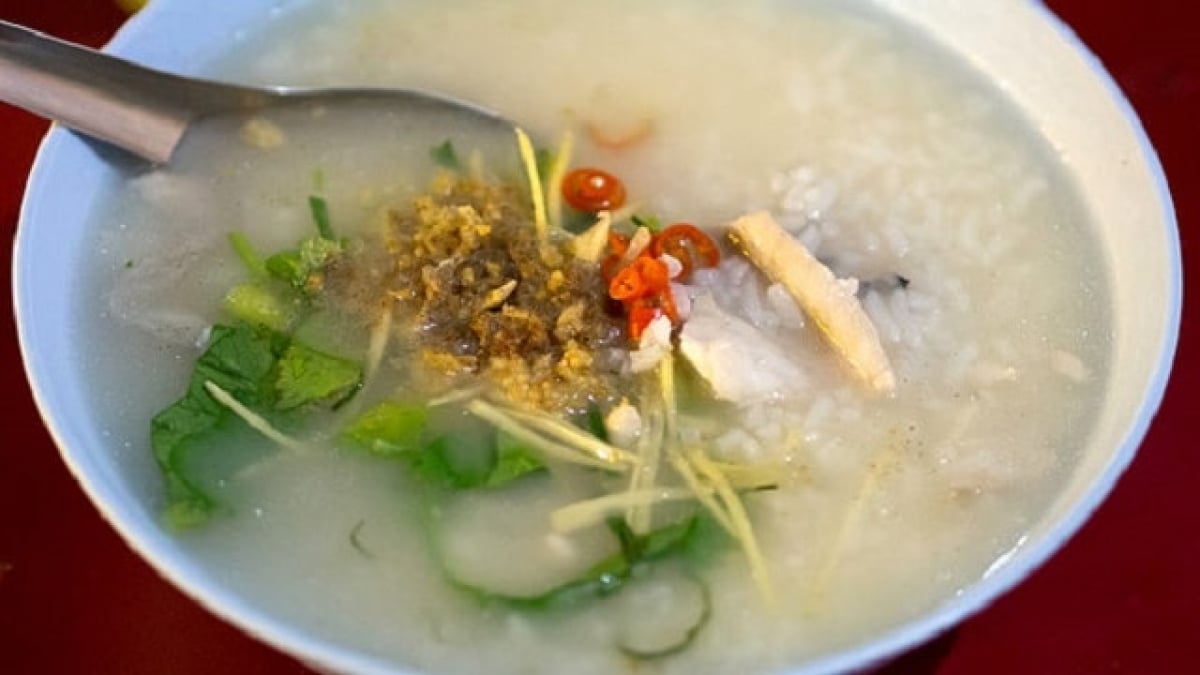 Introducing the Best Breakfast Spots Near Bangkok’s Iconic Grand Palace!