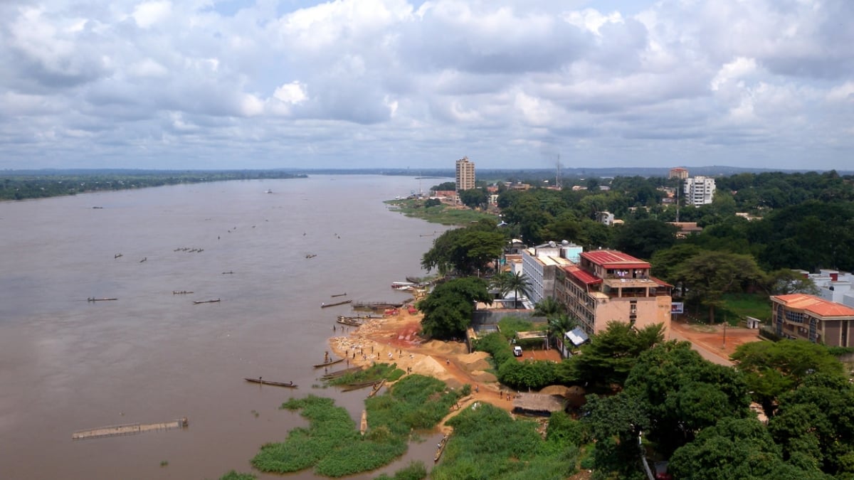 Introducing three tourist spots in Bangui, the capital of the Central African Republic.