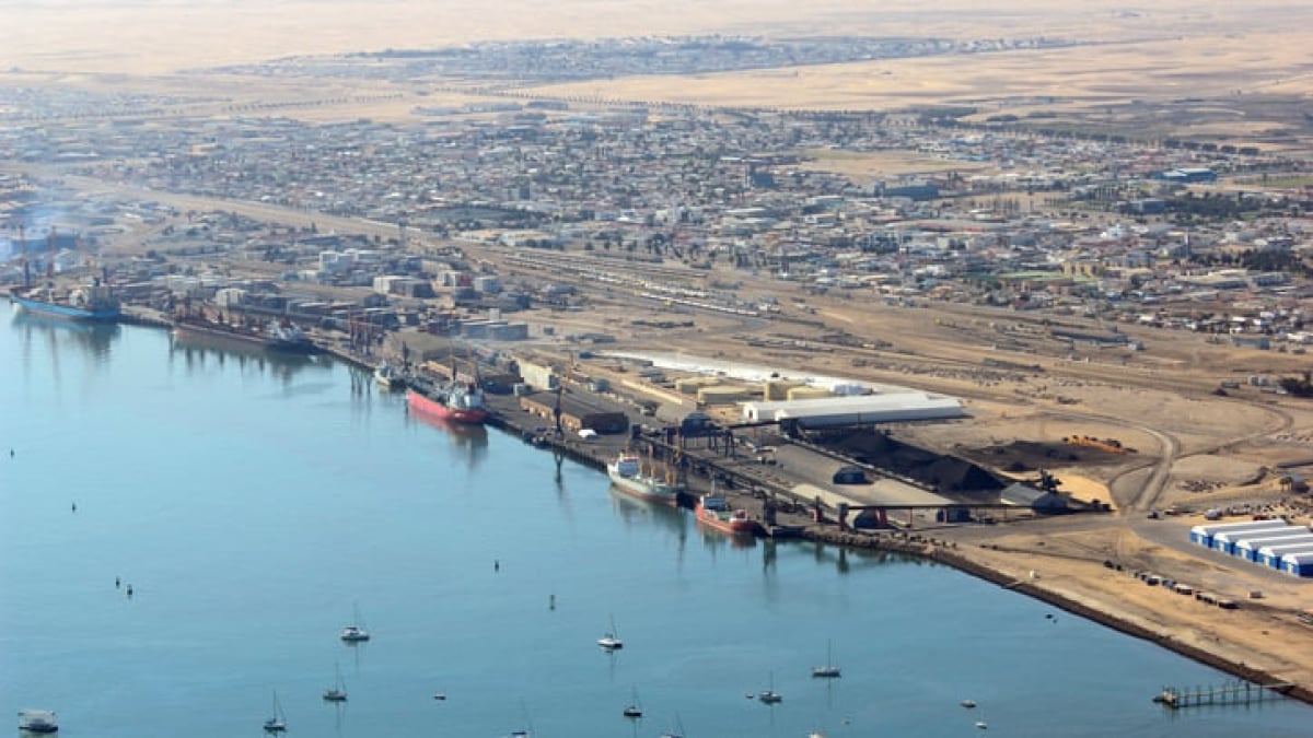 Walvis Bay, Namibia: Top 3 Must-Visit Attractions in the Northern Edge of the Namib Desert