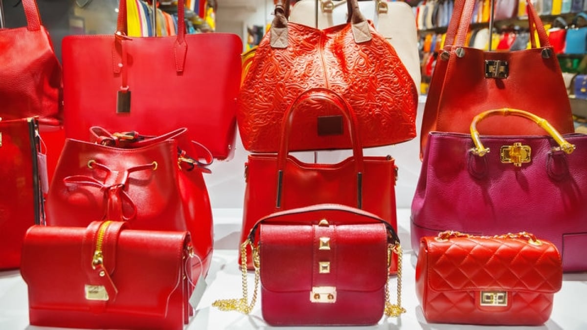 I want a bag that can only be bought in Korea! Recommended spots in the Gangnam and Samseong areas?