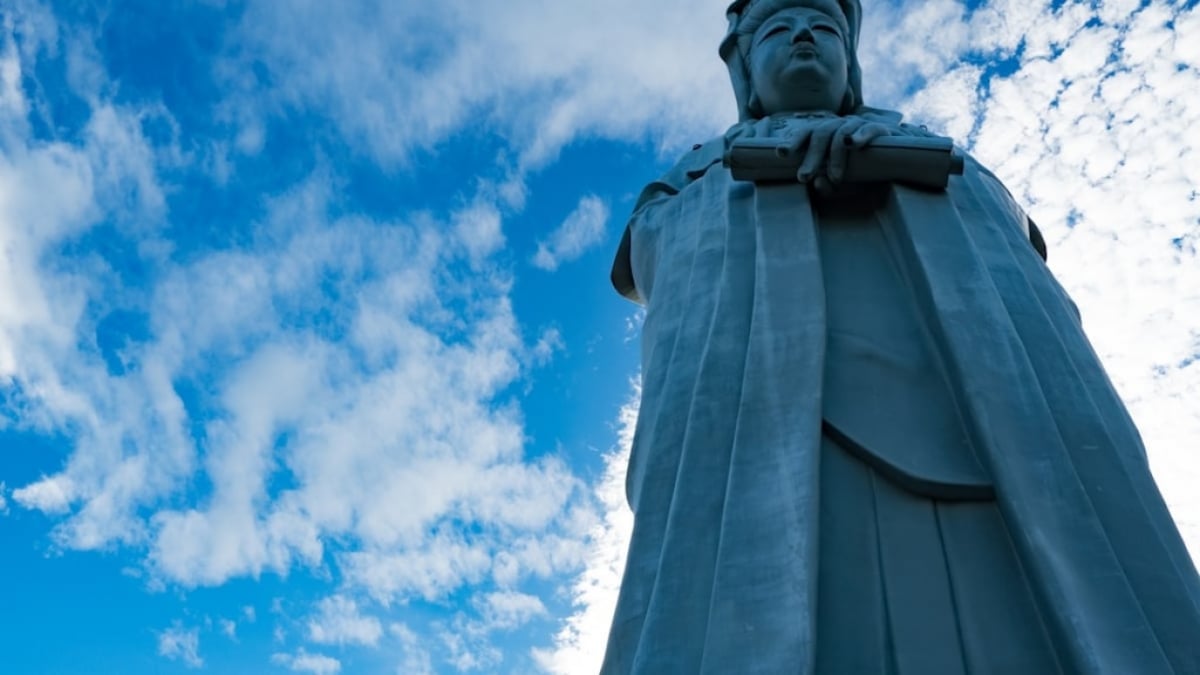 Full of impact! Takasaki Byakue Dai-Kannon is a classic sightseeing spot where you can enjoy a spectacular view