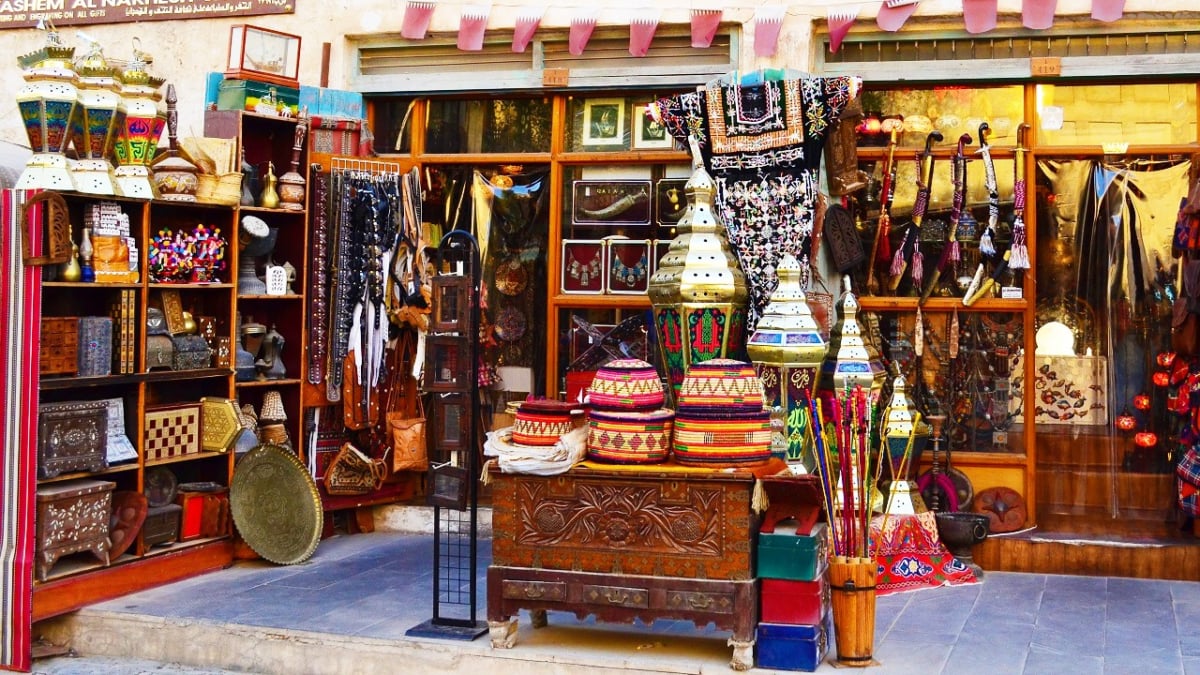 What Souvenirs Are There in Qatar? 4 Arab-Style Souvenirs!