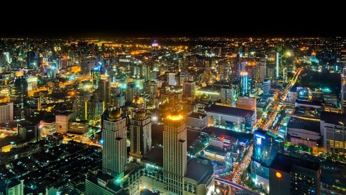 Moving from the Airport to Downtown Bangkok by Taxi: A Complete Guide to How to Ride and What to Watch Out For