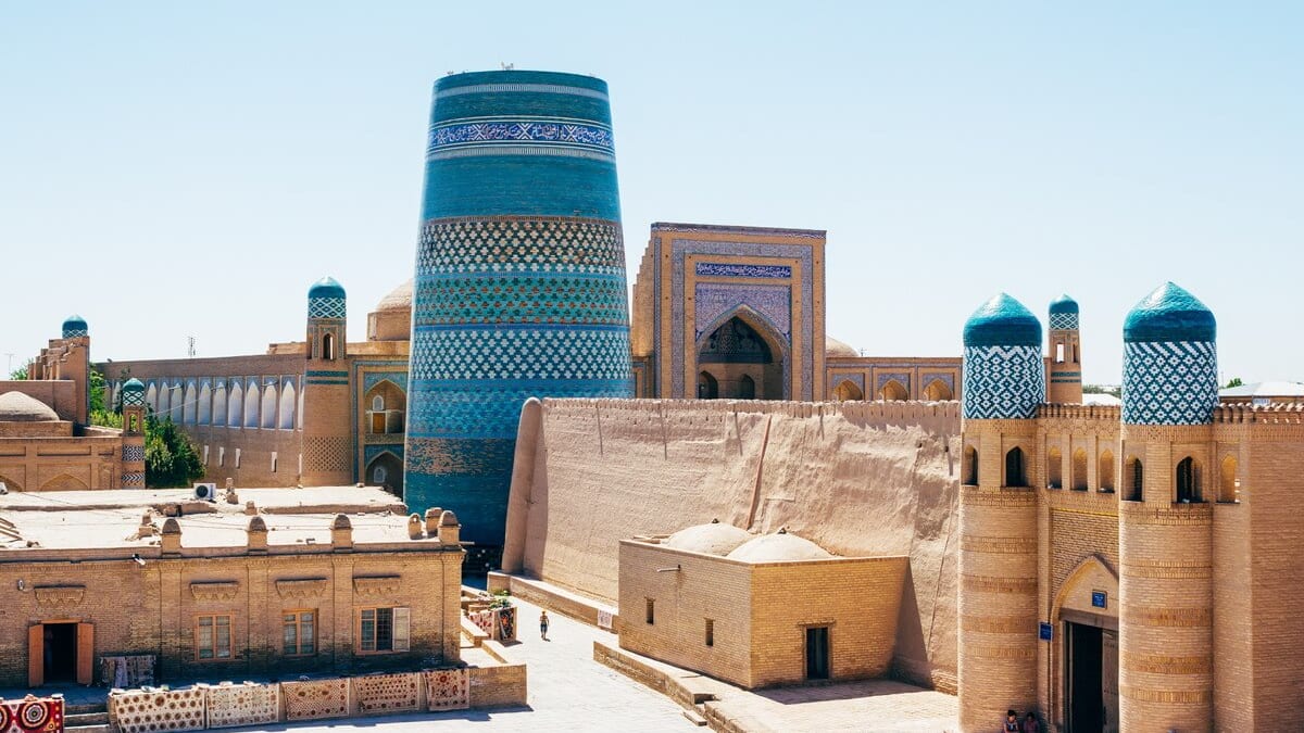 Uzbekistan World Heritage Site “Itchan Kala” – Time‑Slip into Medieval Islam!