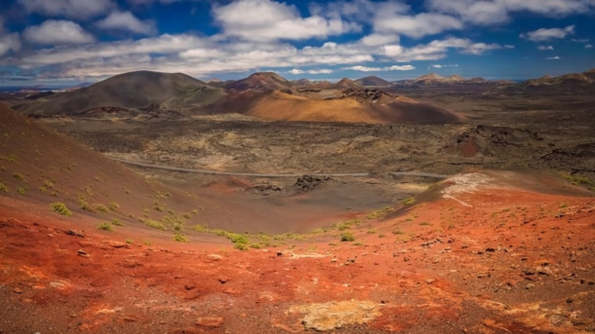 A Volcano-Created, Mars-Like Island! 5 Recommended Tourist Spots on Lanzarote