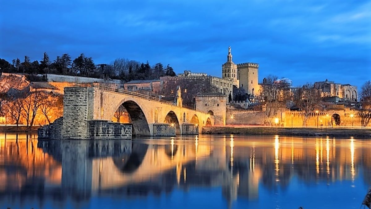 【World Heritage Site】What is the Historic Centre of Avignon? The Heart of Provence!