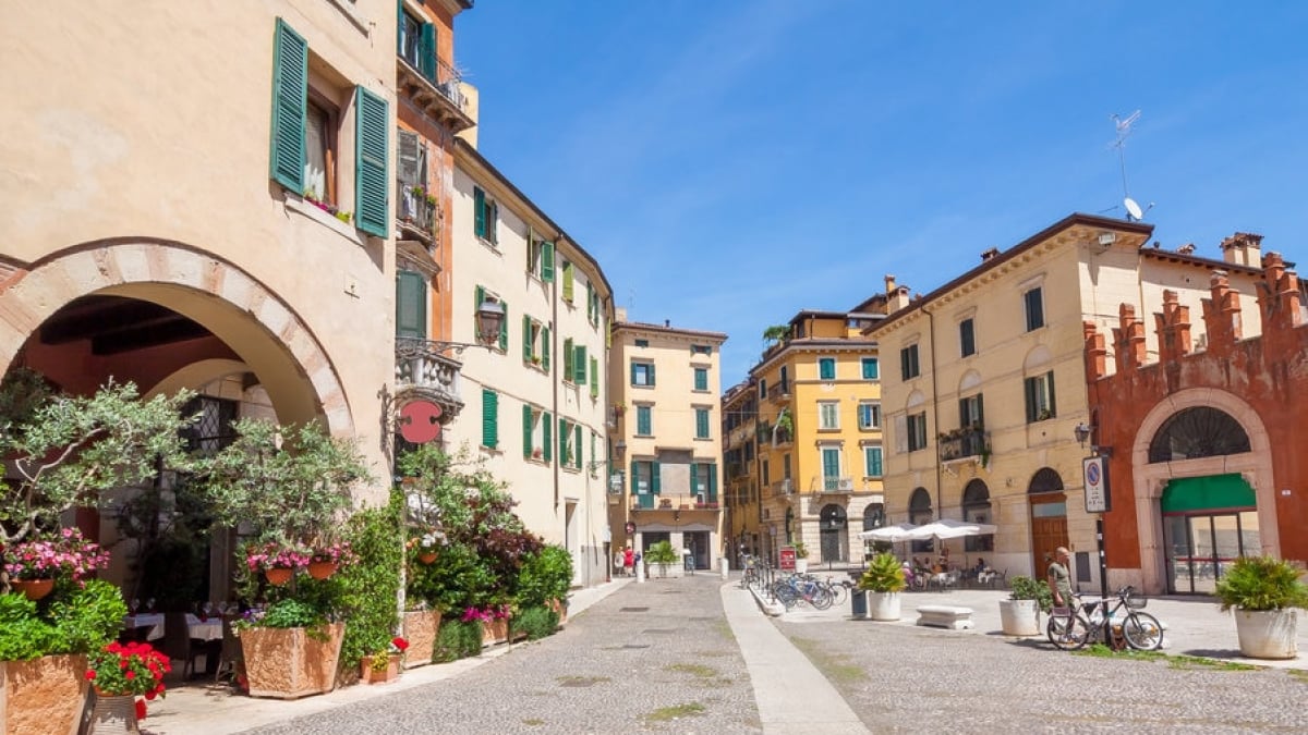 4 Recommended Souvenirs in Verona, the City of Romeo and Juliet