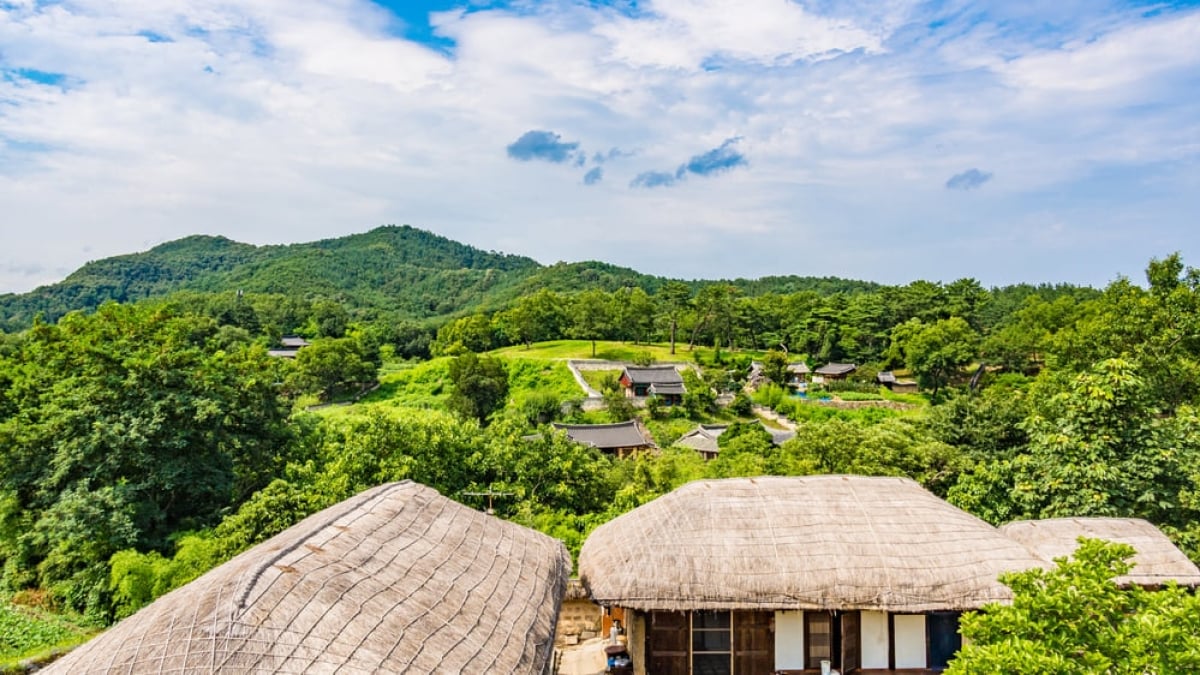 600 Years of Radiant Tradition: Korea’s Historic Villages of Hahoe and Yangdong