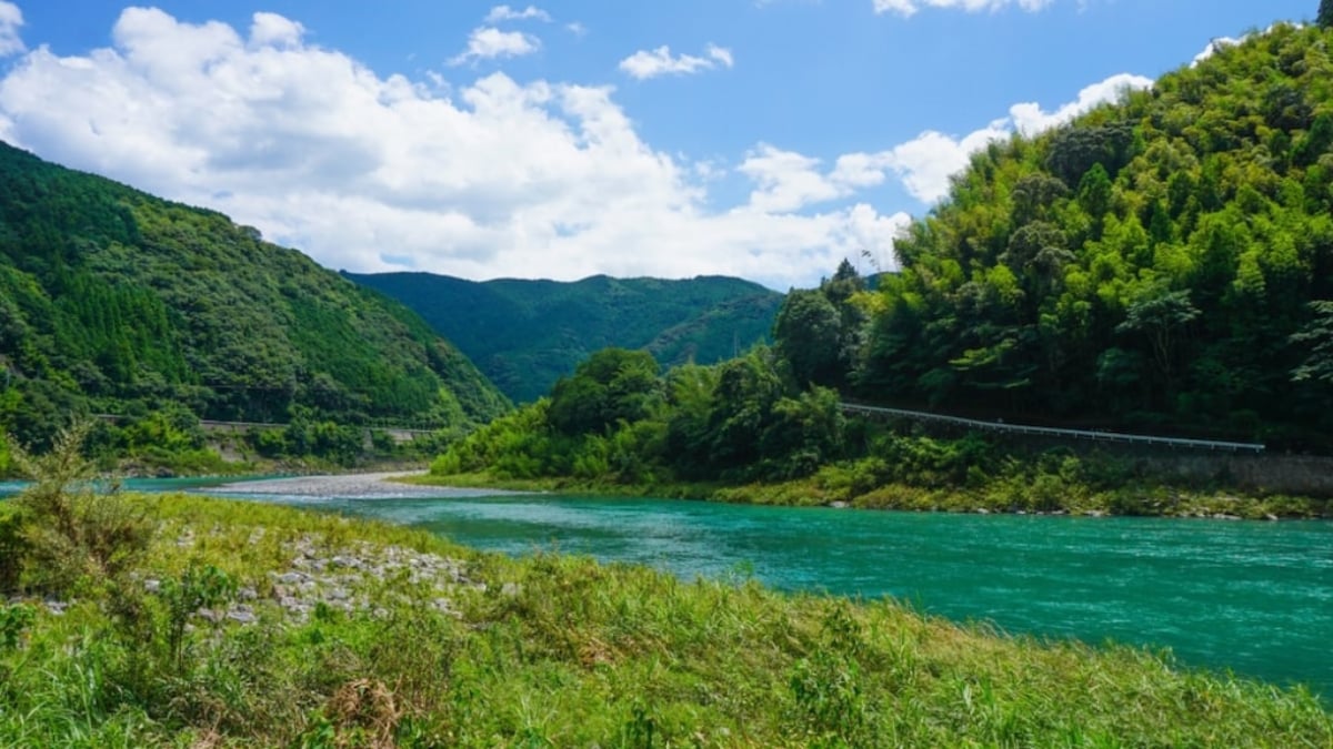 The Striking Blue of the Niyodo River! A Complete Guide to Spots Where You Can Experience the “Niyodo Blue”
