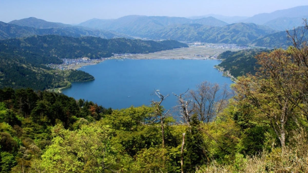 Welcome to Yogo Town, Nagahama City! 3 sightseeing spots around Lake Yogo and the setting of the Sengoku period