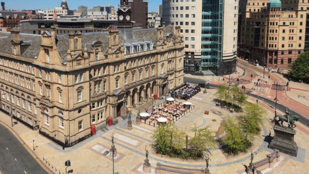 A representative souvenir from Leeds, a city home to the largest and most popular university in the UK