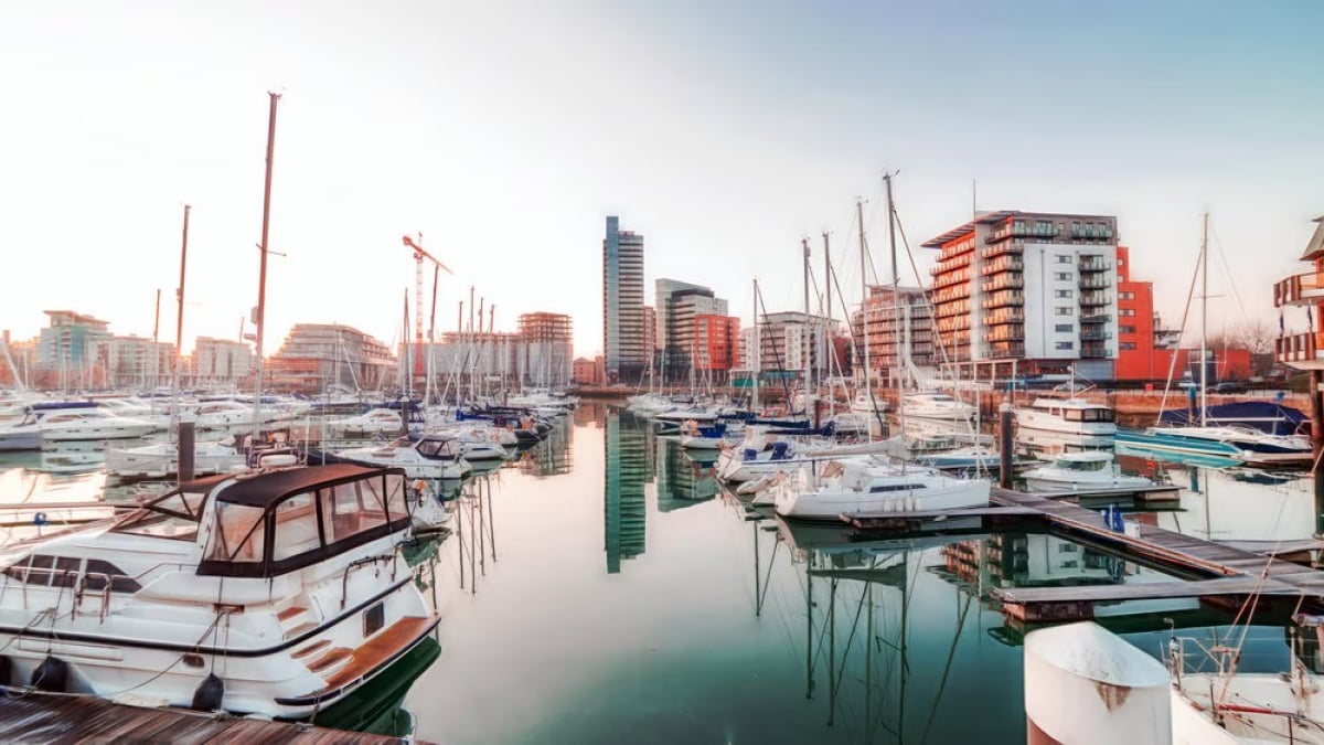 Iconic Souvenirs from Southampton, the Port Town Where the Titanic Set Sail