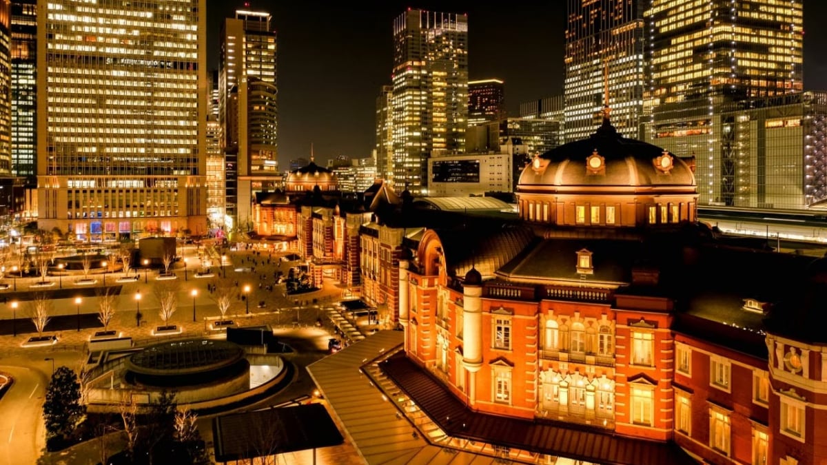 Tokyo Station Guide Where You Can Enjoy Sightseeing Too | Explore the Ever-Evolving Mega Station!