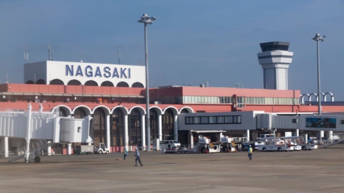 5 souvenirs you can buy at Nagasaki Airport! Find lots of delicious Nagasaki treats!